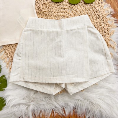 Conj. Regata Alcinha com Strass e Short Saia com Listras Prateadas - Off White